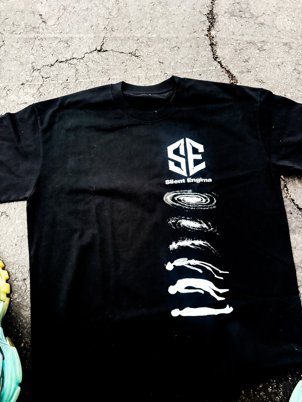 SILENT ENIGMA TEE